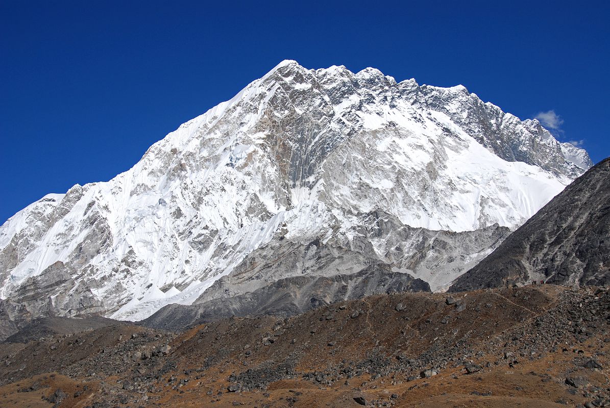 18 Nuptse From Near Lobuche